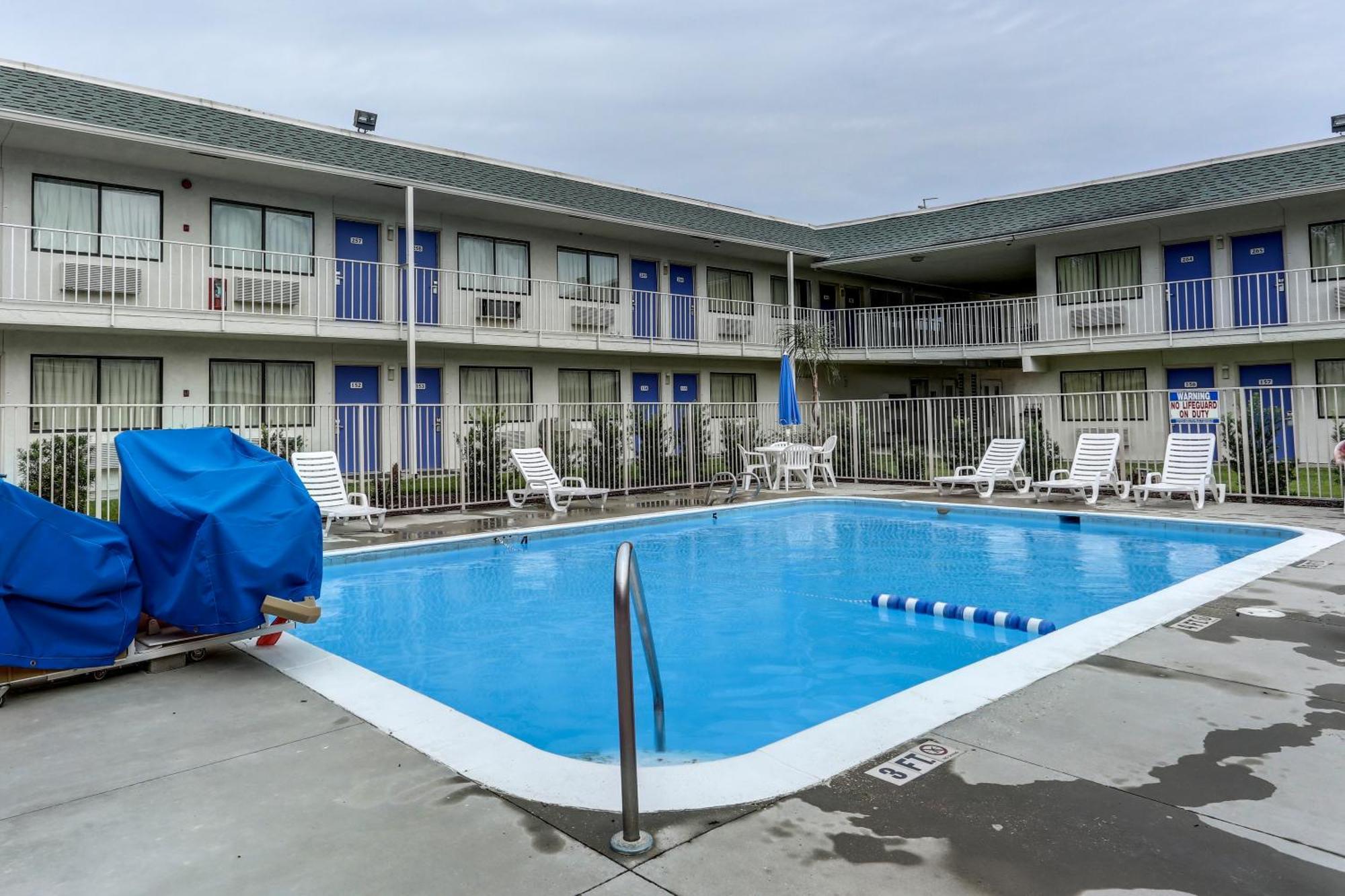 Motel 6-Port Allen, La - Baton Rouge Extérieur photo